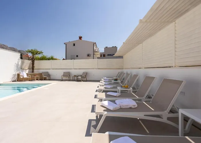 Miki לינה וארוחת בוקר פודסטראנה