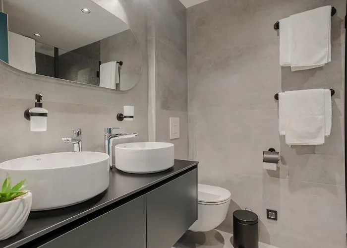 Miki לינה וארוחת בוקר פודסטראנה