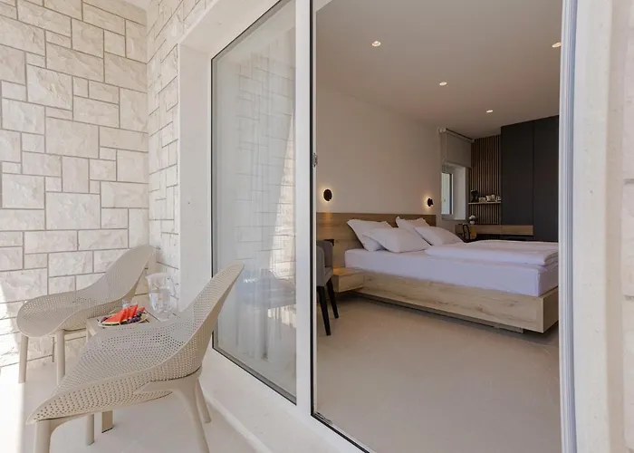 Bed & Breakfast Miki 4*