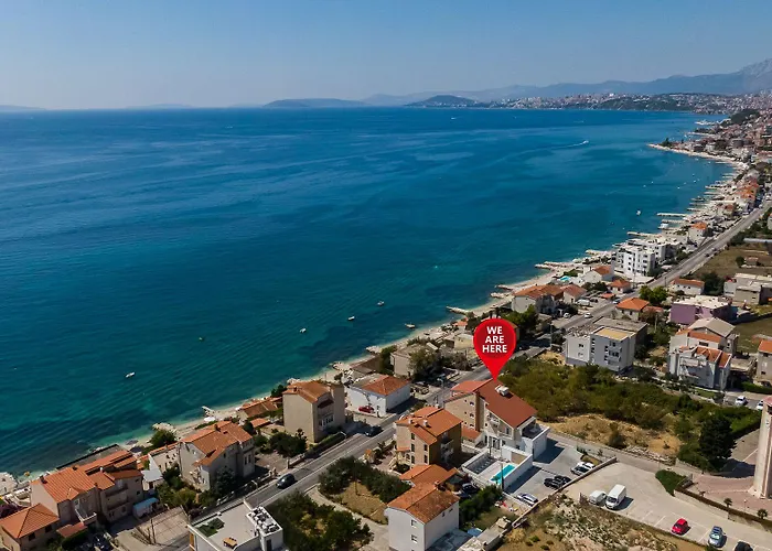 Miki לינה וארוחת בוקר 4*