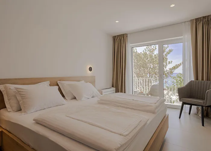 Miki לינה וארוחת בוקר פודסטראנה